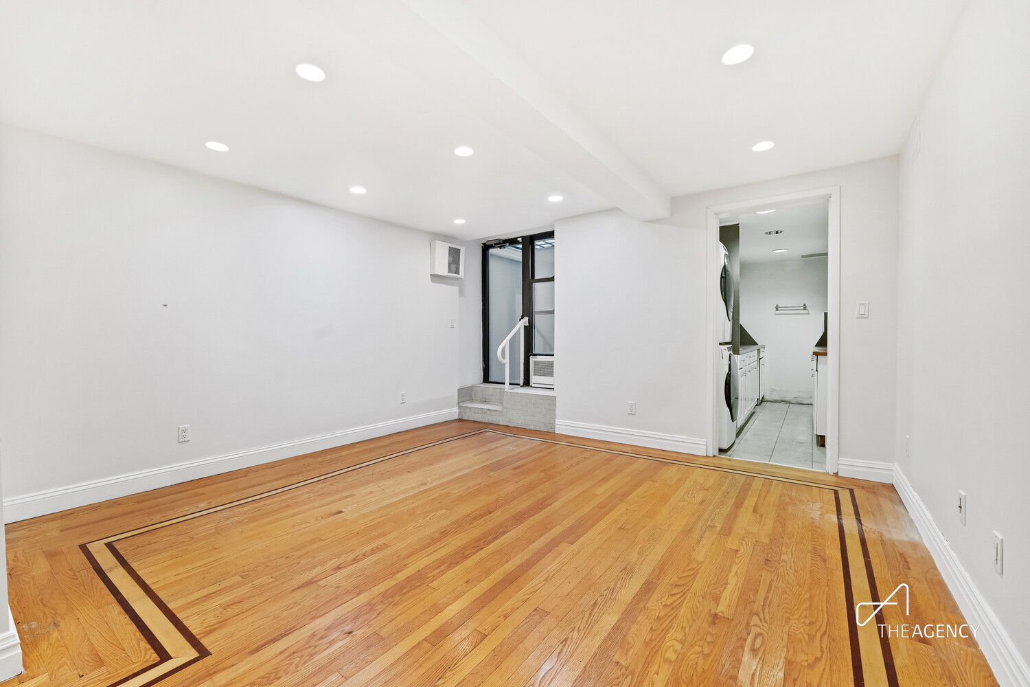 259 W 90TH Street