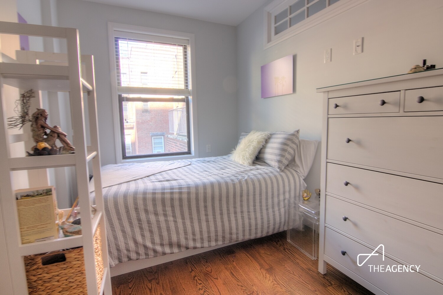 259 W 90TH Street