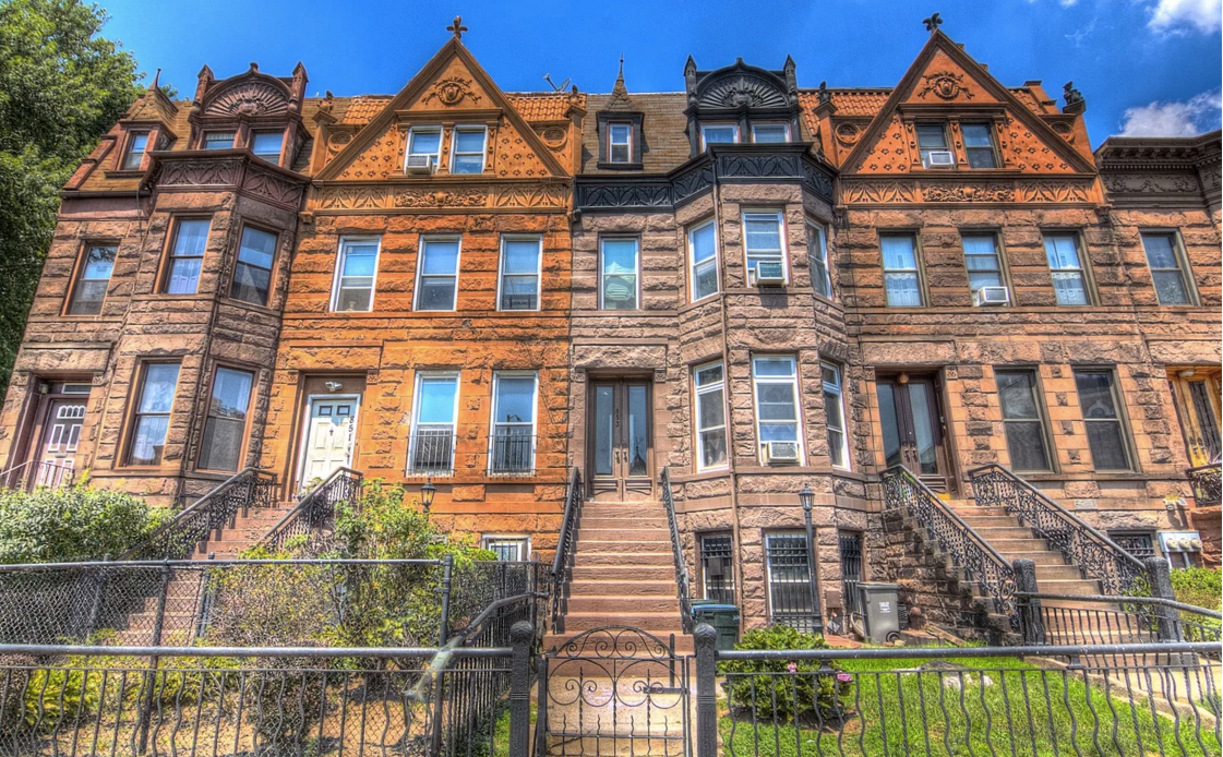 INVESTING IN BEDSTUY AND BUSHWICK REAL ESTATE ALONG THE J/Z LINE